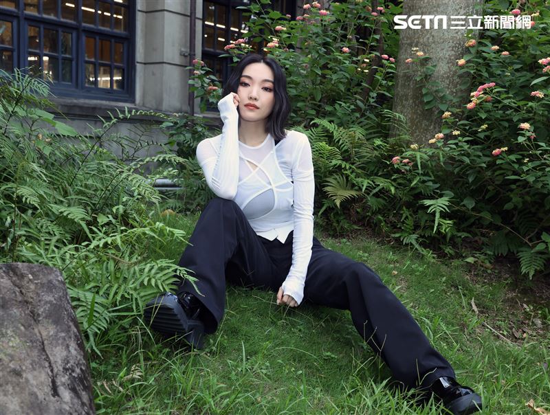 閻奕格三立新聞網專訪。（圖/記者邱榮吉攝影）