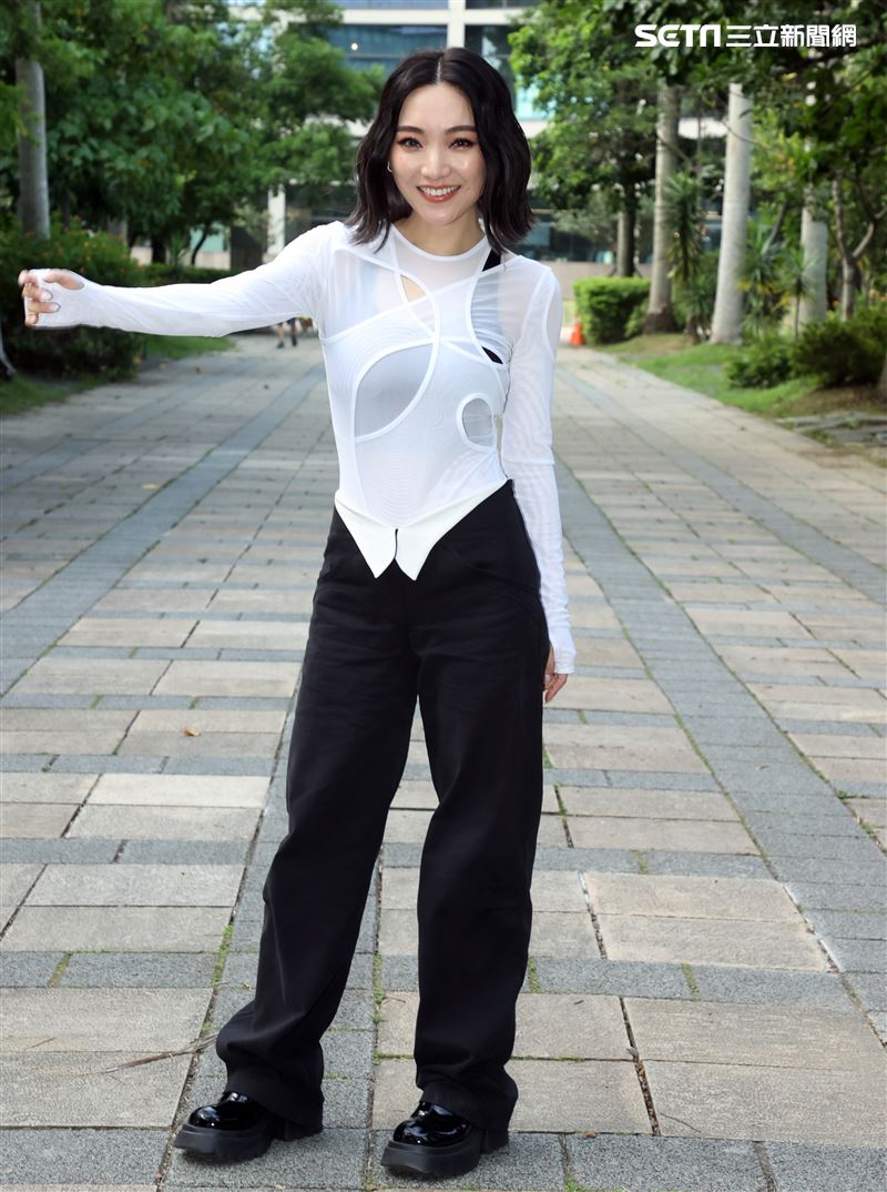 閻奕格三立新聞網專訪。（圖/記者邱榮吉攝影）