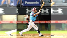 ▲林子偉敲出加盟中職首轟。（圖／樂天桃猿球團提供）