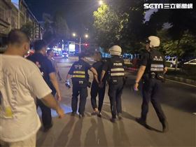 同住習慣不同惹禍！台中2男遭起子刺傷(圖/翻攝畫面)