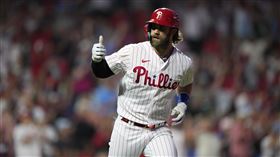 ▲哈波（Bryce Harper）受訪時表示不會遊說大谷翔平加入費城人。（圖／美聯社／達志影像）