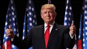 翻攝自阿南德影片、川普推特、美國約霍普金斯大學網站、翻攝自pixabay