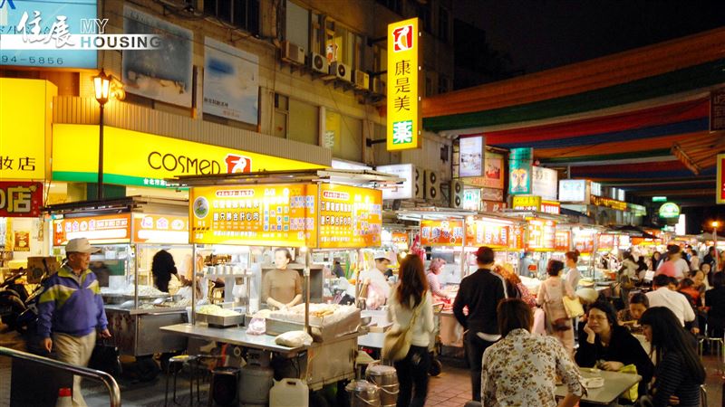 台北必比登出爐　「這條街」攤位行情飆萬