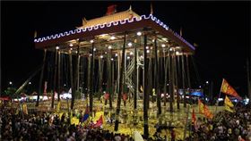 ▲恆春中元搶孤。（圖／翻攝自「初見恆美Villa」粉絲專頁）