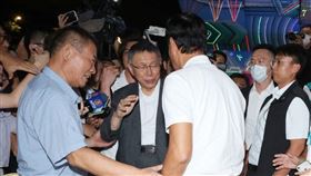 郭台銘、柯文哲（圖／記者邱榮吉攝）