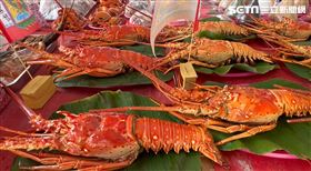 彰化芳苑，中元節，普渡，好兄弟痛風餐，　88隻螃蟹、18之大龍蝦(圖／翻攝畫面)