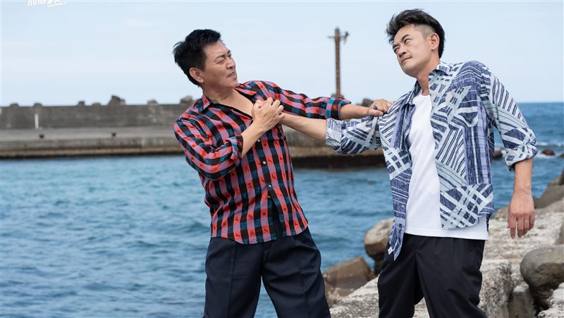 拍戲秒落海　金鐘影帝睽違20年飆戲柯叔元