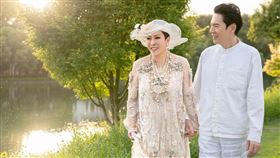 ▲向華強；向太。（圖／翻攝自向太微博）