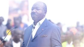 總統阿里．彭戈（Ali Bongo Ondimba）推特