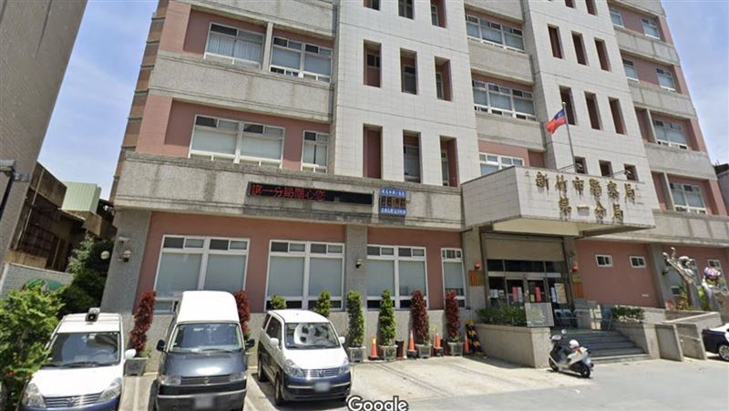 新竹少女遭脫衣霸凌　警帶回11人全認了