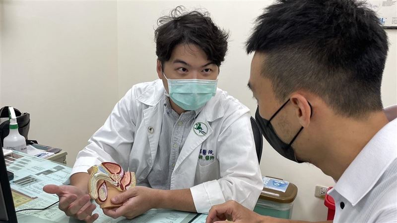發炎癢痛！醫師「一槍」重拾小弟弟健康