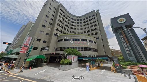 彰基急診對面早餐店氣爆！消防趕往灌救