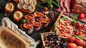 台北喜來登的「十二廚平日自助午餐券」下殺至387元，9月每週三限量開賣。（圖／旅宿業者提供）