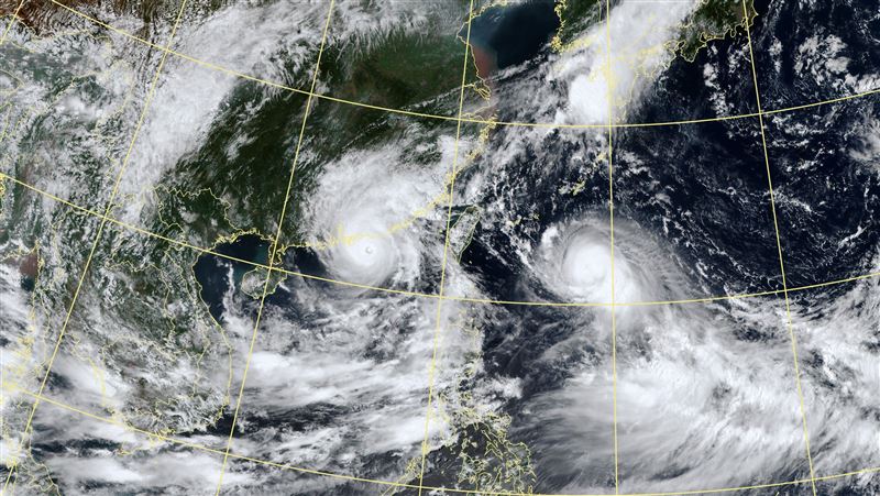 1圖看「雙颱圍台」　海葵明深夜先掃2地區