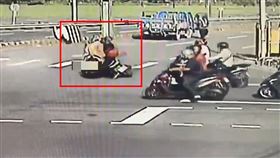 五股,疏洪道,擊落,闖紅燈,綠燈,起步,