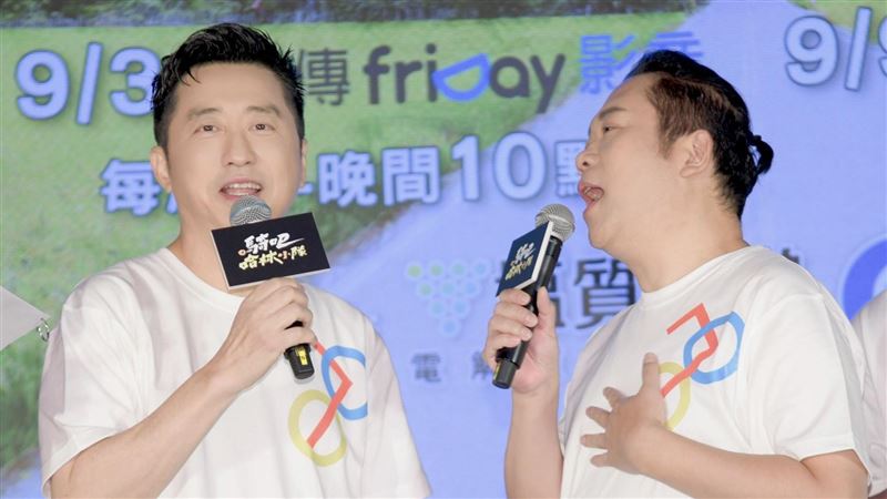 哈林曾任好聲音導師　現身曝收錢轉椅真相