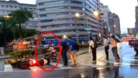  三重,車禍,身障人士,騎士,闖紅燈