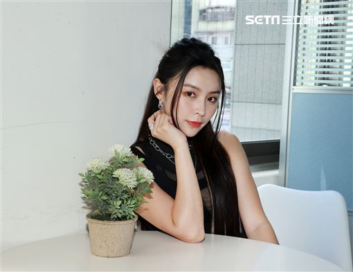 ELIKE莊錠欣三立新聞網專訪。（圖/記者邱榮吉攝影）