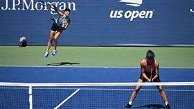 ▲謝淑薇和王欣瑜逆轉對手挺進美網女雙16強。（圖／翻攝自謝淑薇臉書）