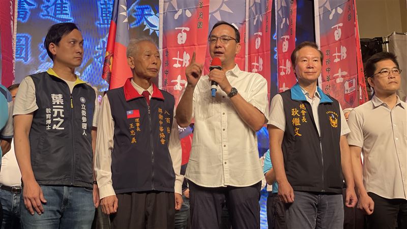 成為張榮味放棄挺郭董關鍵？朱立倫回應了