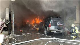 桃園,起火,汽車修理廠,火警（圖／翻攝畫面）