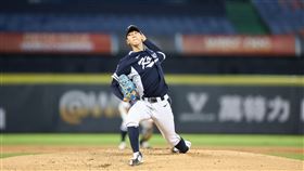 ▲韓國職棒選秀會因為U18賽事延後，台韓戰先發投手黃晙舒是選秀會的熱門人選。（圖／中華棒協提供）