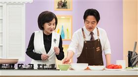 賴清德秀廚藝、萬里番茄炒蛋（圖／賴清德競辦提供）