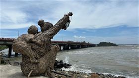 杜蘇芮颱風,海葵颱風,停班停課,台南市,台江阿嬤,提燈指引,啼笑皆非,文化局