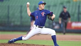 ▲二刀流陳睦衡腳傷無礙，對墨當投手2局無失分救援成功。（圖／中華棒協提供）