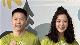 超馬女神宋城希（中）與極地超級馬拉松好手林義傑（左）、格鬥天王金剛刀張景雄（右）。（圖／齊石傳播提供）