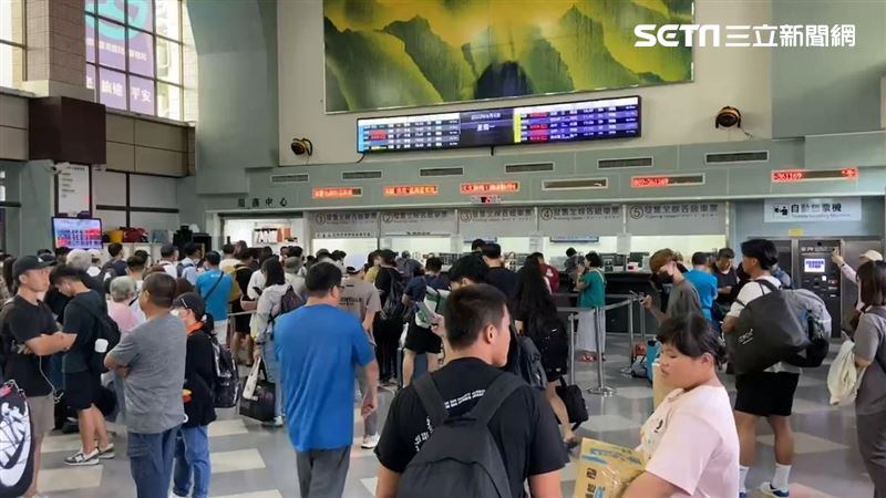 2列車集電弓受損　數百旅客火車站等接駁