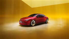 ▲全新Concept CLA Class概念車。（圖／Mercedes-Benz提供）