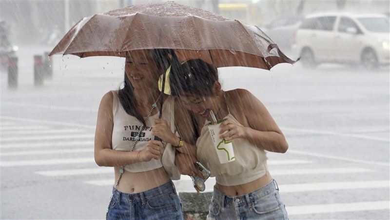 新／19縣市大雨特報　一路下到晚上