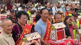 郭台銘、范成連。