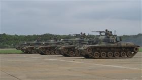 蔡英文總統29日到新竹湖口營區，視察「反機降對抗操演」。（圖／記者盧素梅攝）