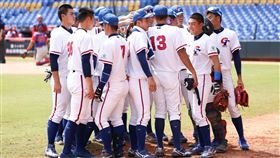 U18受雨勢干擾還有2場預賽打不完，最後除了5勝的台灣確定第一晉級，波國、韓國只能丟銅板決定誰是分組二、三名。（圖／大會提供）