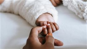 躺平,躺平族,睡覺,躺著,繼承。（圖／pexels）