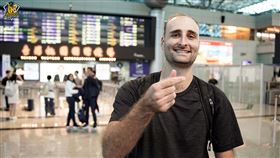 ▲中信兄弟洋投泰樂離台。（圖／中信兄弟球團提供）