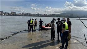 新北市，八里，蛤蜊，翻覆，淡水河