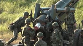 「漢光39號」演習，陸軍金門防衛指揮部26日清晨在后湖砲陣地實施聯合反登陸作戰操演。
