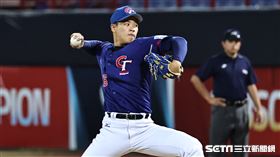 ▲U18世界盃青棒錦標賽，台灣隊投手孫易磊上場投球，最快球速飆到156公里。（圖／記者劉彥池攝影）