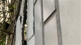 大直民宅傾斜（圖／陳怡君提供）