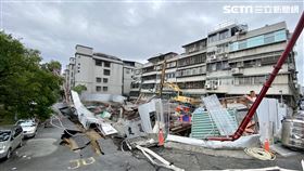 大直建案釀民宅塌陷。（圖／台北市攝影記者聯誼會提供）
