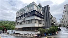 大直建案釀民宅塌陷。（圖／台北市攝影記者聯誼會提供）