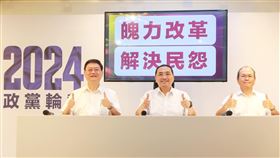 侯友宜「顧青年、挺加薪、抗通膨」記者會。(圖/侯辦提供)