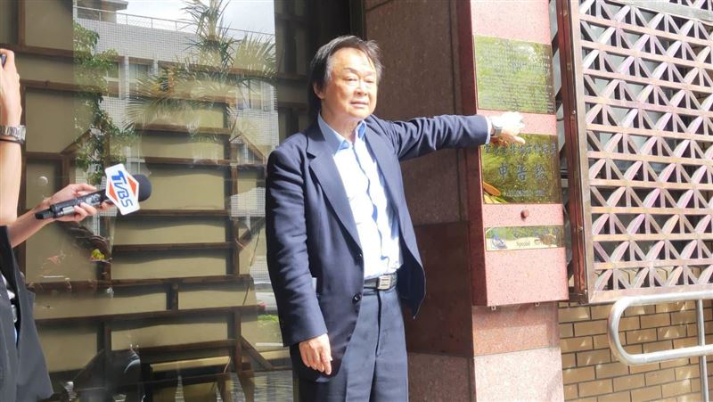 王世堅告發基泰董座涉公共危險