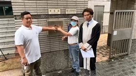 南打中心,抗議,白布條,董娘,槍砲