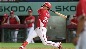 味全龍李凱威轟出2分砲。（圖／味全龍提供）