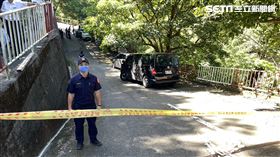 北市一對男女陳屍碧山巖轎車內，早已死亡多日。（圖／翻攝畫面）