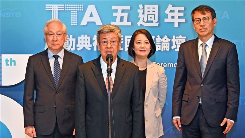 中央是否訂定損鄰全國標準？陳建仁回應了